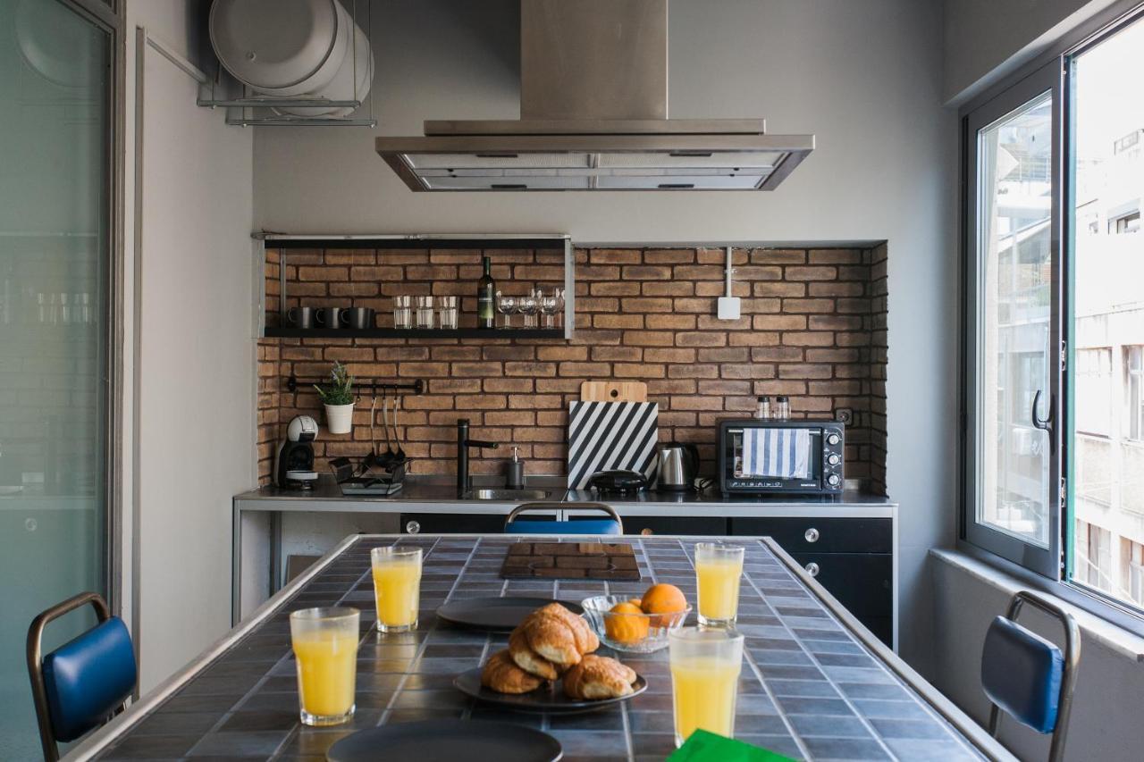 Artists' Favorite Spacious Loft Near Acropolis!! Atene Esterno foto